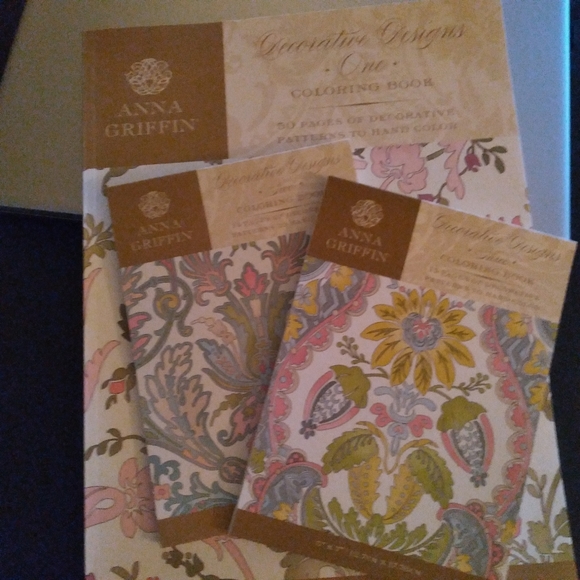 ANNA GRIFFIN Crafts, Adult FUN! Decorative Designss! - Picture 3 of 5